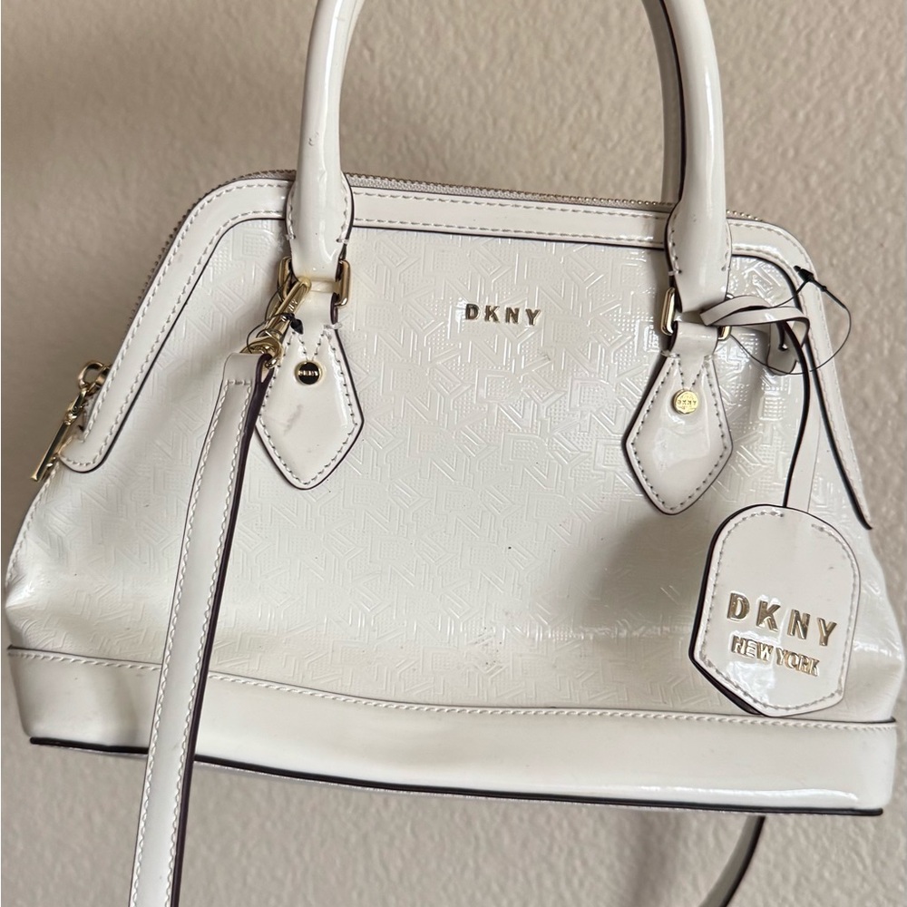 DKNY WHITE Satchel Bag